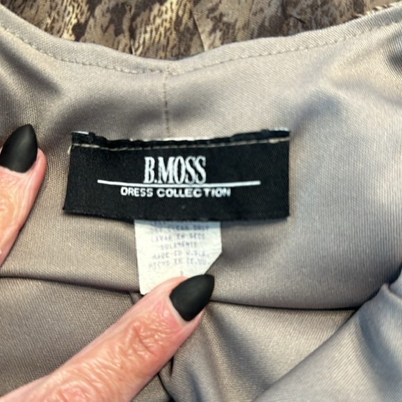 B. Moss brown snakeskin print dress size small - Picture 6 of 10